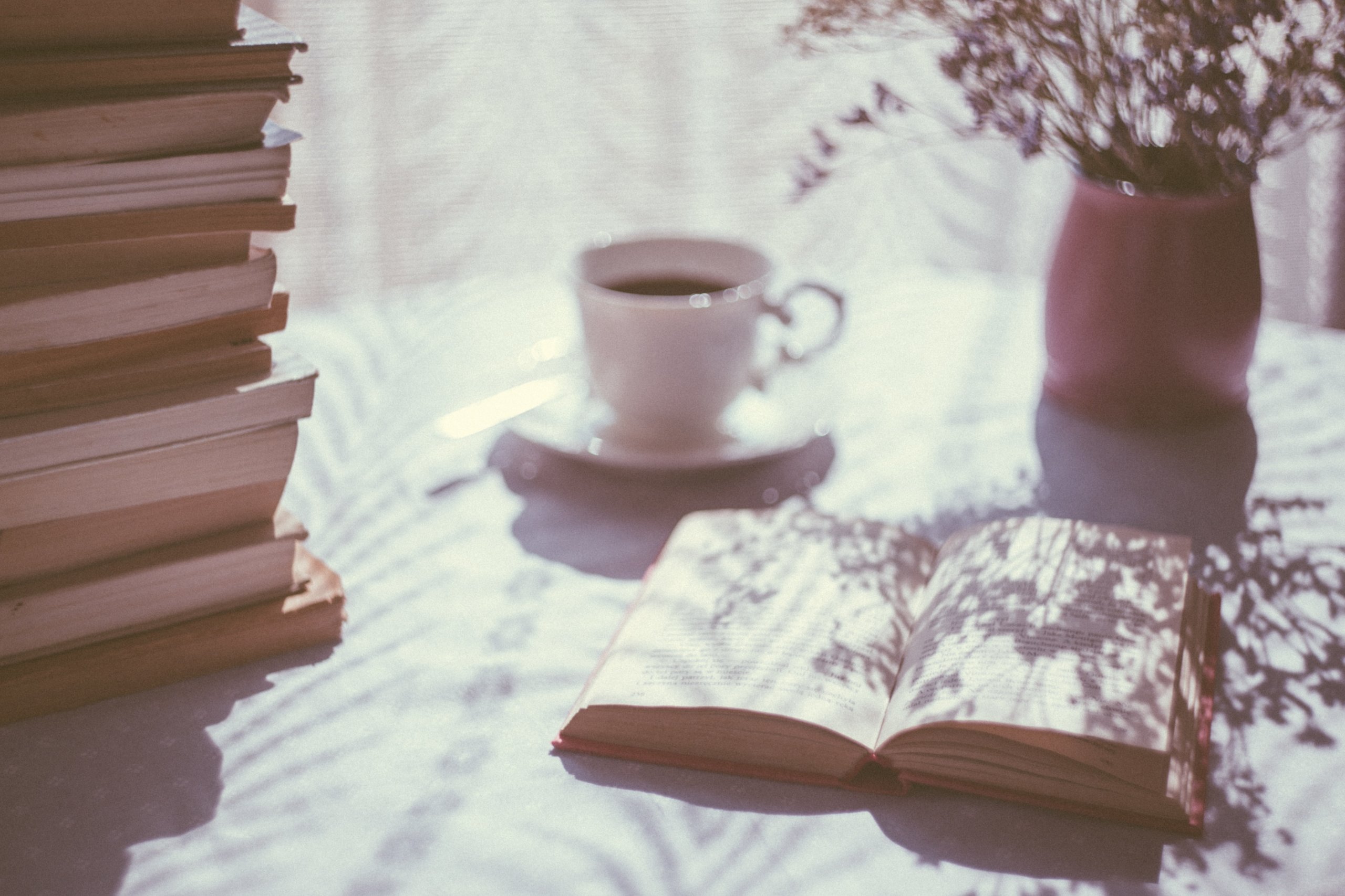 10 Inspiring Books: Reading in Recovery